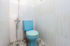 Spot On 93967 Hasna Guest House Syariah