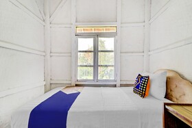 Cibeunying Eco Tourism Homestay Cibodas Maribaya 2 by OYO
