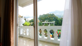 Hotel Grand Paradise by ZEN Rooms