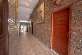 Alea Guesthouse by OYO Rooms