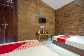 Alea Guesthouse by OYO Rooms