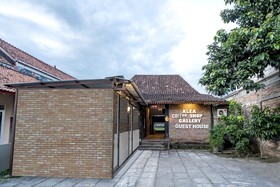 Alea Guesthouse by OYO Rooms