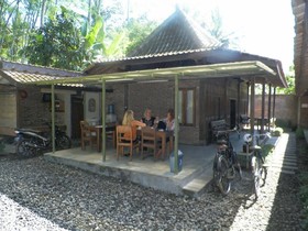 Cempaka Guest House Borobudur