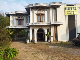 Hotel Putra Kembar