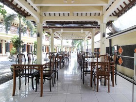 RedDoorz @ Kompleks Candi Borobudur