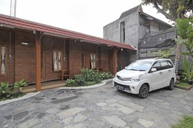 RedDoorz Near Akmil Magelang