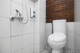 RedDoorz Near Akmil Magelang