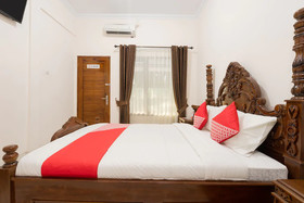 Wisma Wongso Syariah by OYO Rooms