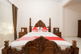 Wisma Wongso Syariah by OYO Rooms