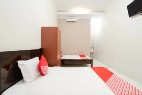 Wisma Wongso Syariah by OYO Rooms