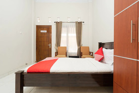 Wisma Wongso Syariah by OYO Rooms