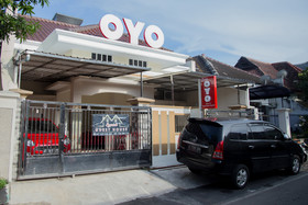 Emas 23 Guest House By OYO Rooms