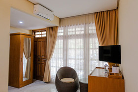 Jakarta 32 Family Homestay by OYO Rooms