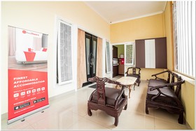 Kost Omah Blimbing by RedDoorz