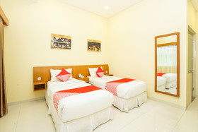 OYO 272 M Suite Homestay