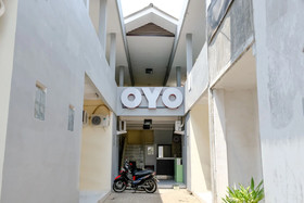 Semampir Residence by OYO Rooms