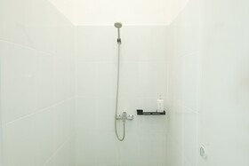 Snooze Hostel Malang