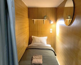 Snooze Hostel Malang