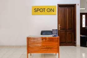 Tiga Sinar Residence by OYO Rooms