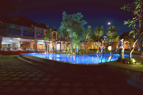 Ubud Hotel & Cottages Malang