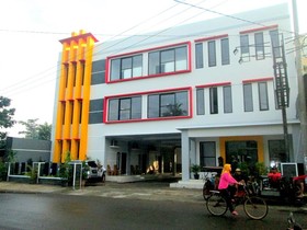 Grand Mutiara Hotel