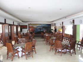 Holiday Beach Inn