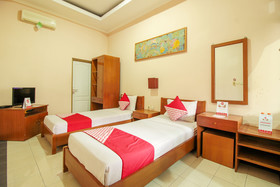 Hotel Sofia Pangandaran By OYO Rooms