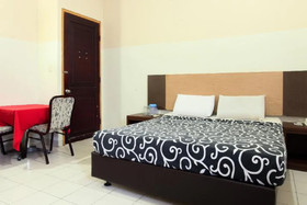 Akasia Hotel Syariah by OYO Rooms
