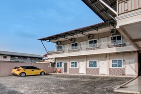 Putri Homestay Syariah by OYO