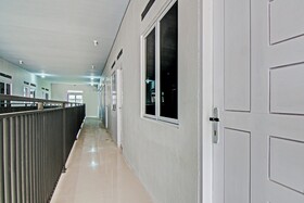 SPOT ON 91847 Rumah Singgah Kinaya Syariah