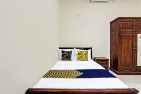 SPOT ON 92424 Wulan Homestay Syariah