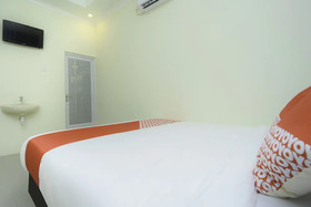 Edelweiss Residence Syariah by OYO Rooms