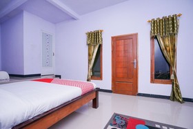 OYO 1834 Family Homestay Syariah