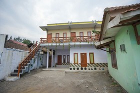 OYO 1834 Family Homestay Syariah