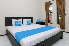 Hotel Ratna by Airy Rooms
