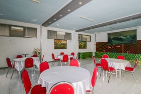 Hotel Ratna by Airy Rooms