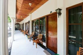 Hotel Ratna by Airy Rooms