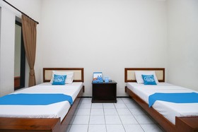Hotel Ratna by Airy Rooms