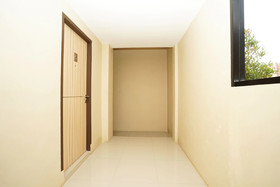 Kampoeng Kita Hotel by OYO Rooms