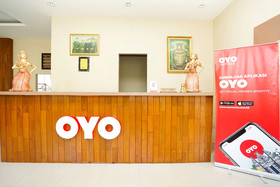 Kampoeng Kita Hotel by OYO Rooms