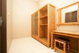 Kampoeng Kita Hotel by OYO Rooms