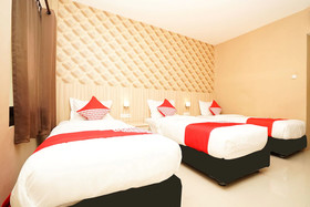 Kampoeng Kita Hotel by OYO Rooms