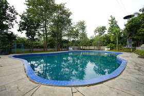 Kampoeng Kita Hotel by OYO Rooms