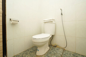 Kampoeng Kita Hotel by OYO Rooms