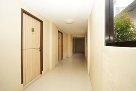 Kampoeng Kita Hotel by OYO Rooms