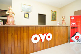 Kampoeng Kita Hotel by OYO Rooms