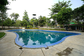 Kampoeng Kita Hotel by OYO Rooms