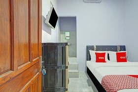 Menara Sakti Syariah Homestay by OYO