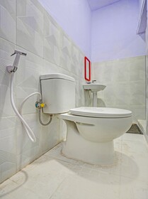 Menara Sakti Syariah Homestay by OYO