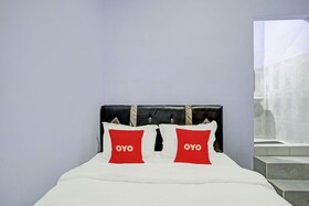 Menara Sakti Syariah Homestay by OYO